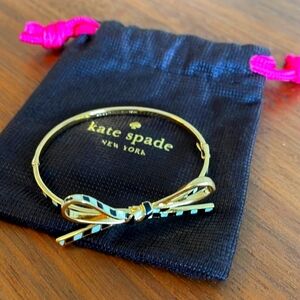 Katw spade black and white striped gold tone bow bracelet bangle